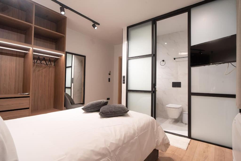 #g32 Luxury In The Centre Of * Volos