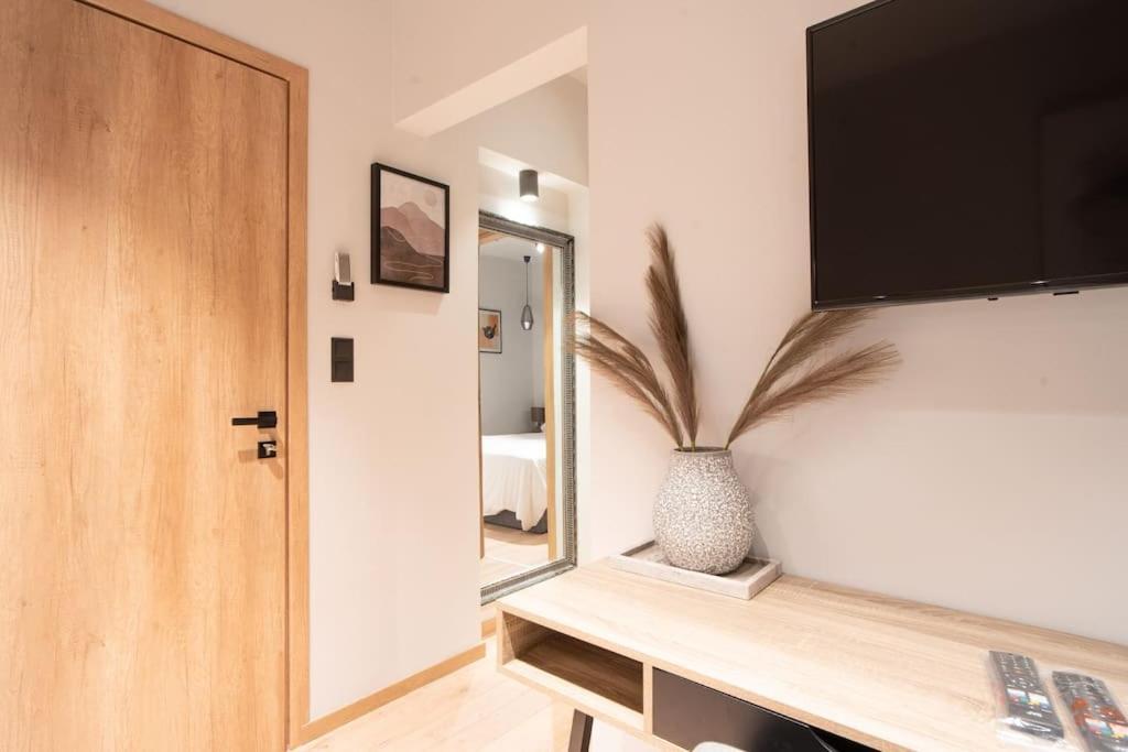 #g32 Luxury In The Centre Of Apartment Volos